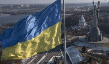 أوكرانيا: قواتنا تواصل شن هجمات في محاور ميليتوبول وبرديانسك وباخموت