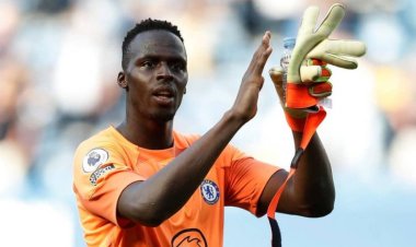 أهلي جدة يوقع مع حارس المرمى السنغالي ميندي حتى 2026