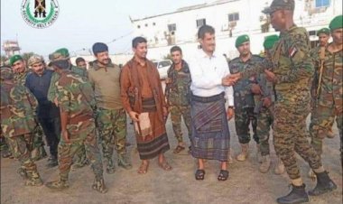 قائد حزام عدن يتفقد النقاط الأمنية بأول أيام العيد