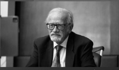 قرقاش يشكر جهود الراحل بيتر هيلير