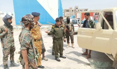 مدير عام شرطة شبوة يتفقد سير الععل في الإدارة العامة للشرطة.