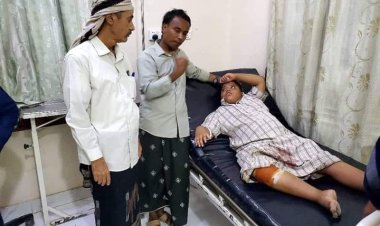 رئيس انتقالي مديرية سيئون يتفقد الحاله الصحية للمصابين المشاركين في فعالية يوم الارض الجنوبي.