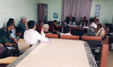 المكتب التنفيذي في مديرية طورالباحة يعقد اجتماعه الاعتيادي