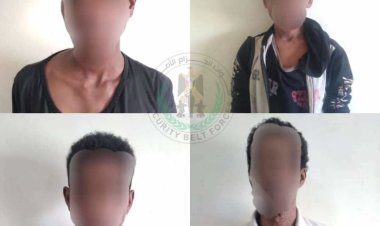 قوات حزام طوق عدن تلقي القبض على عصابة تمتهن سرقة السيارات والمنازل