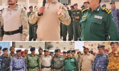 مدير أمن شبوة يدشن انتشار دوريات قوات الأمن العام بعتق