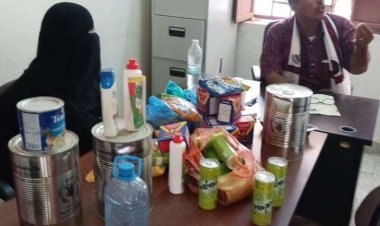 مكتب الاشغال العامة بزنجبار يضبط عدد من المواد التالفة والمنتهية صلاحيتها بسوق المدينة