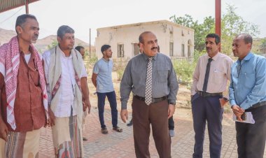 المدير باعبّاد يزور مبنى ثانوية بن شهاب ويوجّه بحل بعض المشاكل التي يعاني منها المبنى