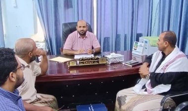 مناقشة إجراءات السلامة البحرية والحفاظ على البيئة البحرية بميناء سقطرى