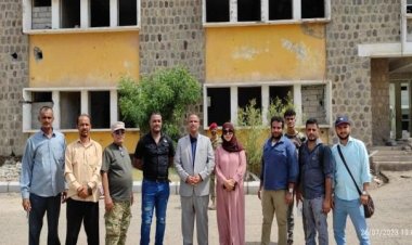 الوزير الزعوري يتفقد مشروع ترميم وتأهيل مستشفى المعاقين ومركز العلاج الطبيعي بالعاصمة عدن