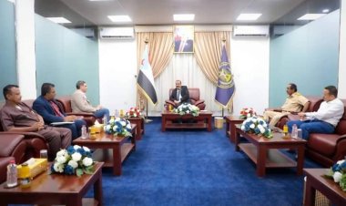 اللواء بن بريك يستقبل المستشار الأمني في الأمم المتحدة.