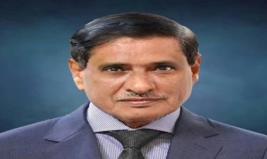 اللواء البحسني يُعزّي في وفاة مدير أمن مديرية رخية بحضرموت