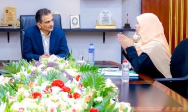 محافظ العاصمة عدن يوجه بتكريم أوائل اختبارات الثانوية العامة.