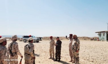 قائد قوة حماية الشركات بحضرموت يتفقد قوة حماية الأنبوب في قطاع الهضبة