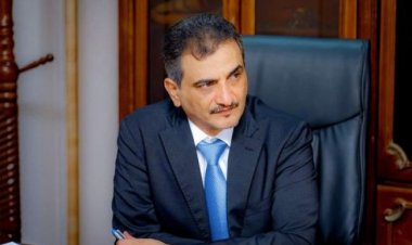 المحافظ لملس يعزَّي في وفاة المناضل عبدالله طرموم