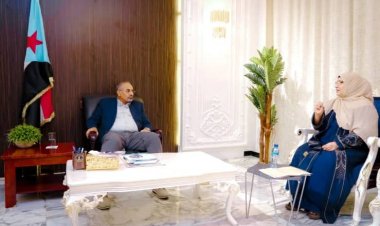 الرئيس الزُبيدي يؤكد على الدور المهم لهيئة مكافحة الفساد في الحفاظ على المال العام