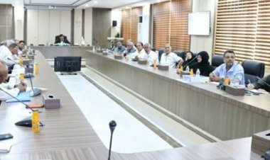 لقاء موسع يستعرض الدراسات الفنية المتعلقة بإعادة تأهيل وتطوير ميناء الاصطياد السمكي بالعاصمة عدن