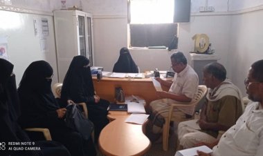 انتقالي القطن يقدم مواد قرطاسية ومستلزمات مدرسية لمدارس ذوي الاحتياجات الخاصة.