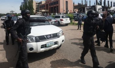 مقتل 7 أشخاص إثر هجوم مسلح على مسجد في نيجيريا