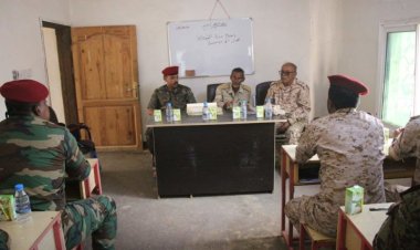 اختتام الدورة التدريبية في علوم الطبوغرافيا العسكرية وقراءة الخرائط في معسكر الأدواس بحضرموت