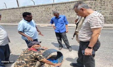 الجاوي يوجه بسرعة معالجة اغطية الصرف الصحي في طريق الميناء