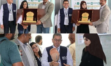 وكيل محافظة عدن النوبة يكرم مدير عام مكتب الإعلام ومنسقة الأمين في بريطانيا السورية ديمة أمين"