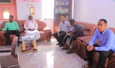 الهيئة التنفيذية المساعدة تقدم وسائل تعليمية وترفيهية لروضة البستان.