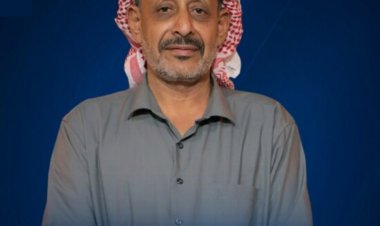 قائد الهبة الحضرمية الثانية يطمئن على صحة اللواء فضل باعش عقب تعرضه لحادث إرهابي