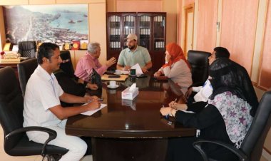 الوكيل السقاف يعقد اجتماعاً مع مدير مكتب التعليم الفني والمهني بعدن