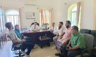 وكيل وزارة الصحة لقطاع التخطيط والتنمية ومدير عام الصحة بأبين يطالبان منظمة أطباء بلا حدود الفرنسية إستمرار تدخلها بمستشفى محنف بلودر