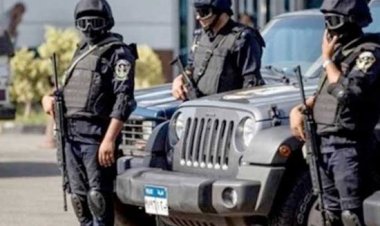 مقتل سائحين إسرائيليين وإصابة آخر بسلاح شرطي في الإسكندرية