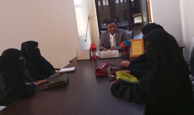 مدير عام الشؤون الاجتماعية والعمل يلتقي تحالف نساء محافظة أبين.
