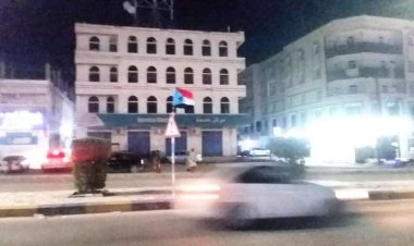 شبوة.. حملة لرفع الأعلام الجنوبية في جميع الشوارع والأماكن العامة