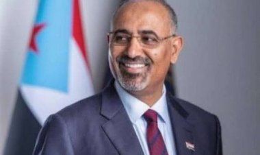 الرئيس الزُبيدي يهنئ شعب الجنوب بذكرى ثورة 14 أكتوبر