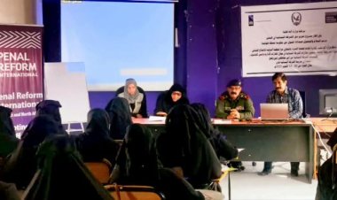 اختتام دورة تدريبية حول المهارات الإدارية والتقارير للشرطة النسائية بعدن