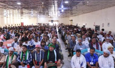 أبناء قبائل نهد يعقدون لقاء تشاوريا حاشدا برعاية كريمة من الرئيس القائد عيدروس الزبيدي