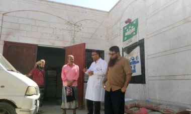 مدير عام مكتب الصحة بأبين يتفقد مبنى مركز الغسيل الكلوي بمستشفى الرازي ويبحث مع رئيس الهيئة احتياجات المركز