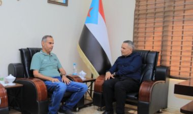 نائب رئيس الهيئة الوطنية للإعلام الجنوبي يلتقي المستشار القانوني جمال الجعبي
