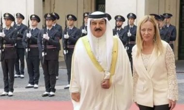 ملك البحرين يؤكد على دعم تحقيق السلام والاستقرار