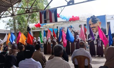 انتقالي التواهي ينظم مهرجاناً فنياً طلابياَ وبازاراً خيرياً بمناسبة ذكرى ثورة 14 أكتوبر المجيدة