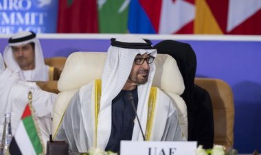 الشيخ محمد بن زايد: الإمارات تعمل على ضمان ممرات آمنة لدعم قطاع غزة