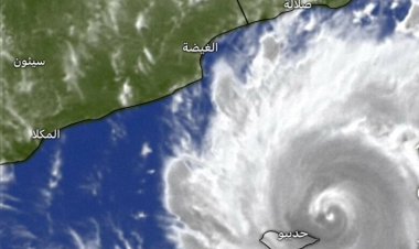 تنفيذية انتقالي وادي وصحراء حضرموت تستنفر جهودها لمواجهة تداعيات العاصفة المدارية