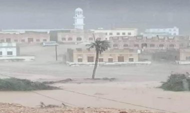 قيادة انتقالي المهرة تجري نزولاً إسعافياً إلى التجمعات السكانية المتضررة من إعصار تيج