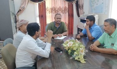 لجنة الطوارئ بمكتب وزارة الصحة بحضرموت الساحل تعقد اجتماعها لمناقشة الاستعدادات لمواجهة تأثيرات الإعصار المداري تيج بالمكلا