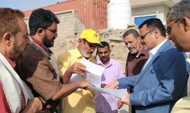 مدير عام المنصورة يدشن “بناء روضة للأطفال بمنطقة كابوتا”