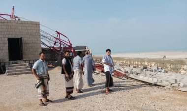 عودة الاتصالات إلى منطقة صقر بحصوين بعد تعطلها جراء إعصار تيج