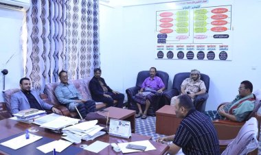 رئيس تنفيذية انتقالي شبوة يتفقد سير العمل في مكتب مصلحة الضرائب بالمحافظة