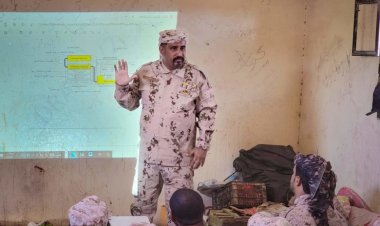 العميد صالح هيثم ينفذ محاضرة توعوية لمنتسبي لواء الدفاع الساحلي عن الألغام والعبوات الناسفة والتعامل مع السيارات