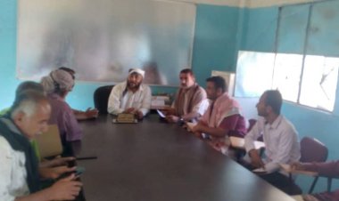 رئيس انتقالي طورالباحة يطلع على سير العملية التعليمية بالمديرية.