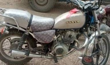 أمن المكلا يضبط متهم بسرقة دراجة نارية وجوال