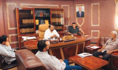 وزير الأشغال يترأس اجتماعا موسعا لقيادة مؤسسة الطرق وفروعها في المحافظات المحررة